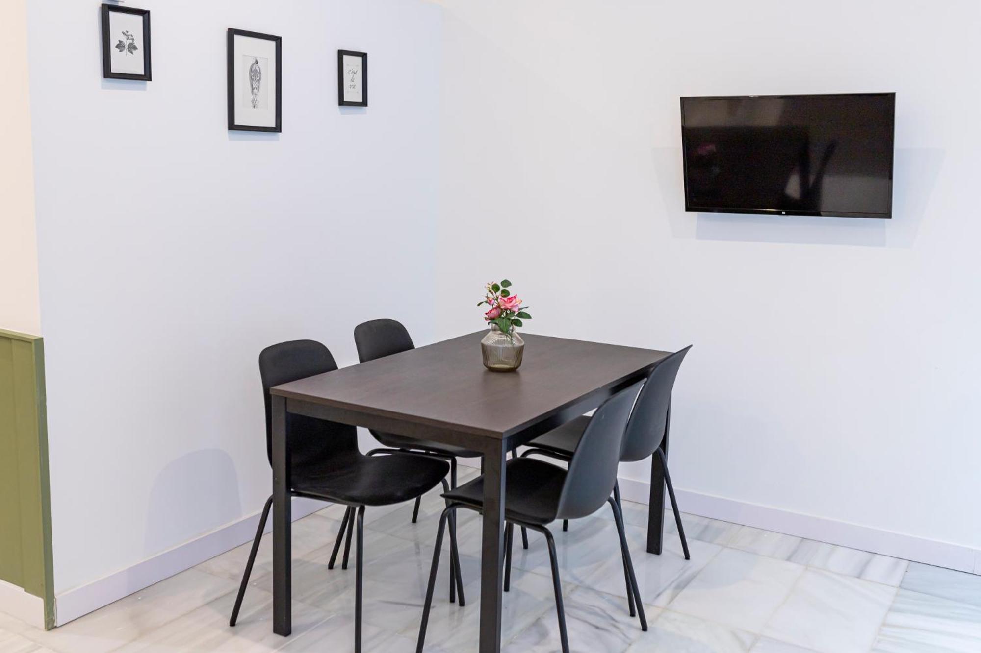 Resolana Suites Sevilla Buitenkant foto