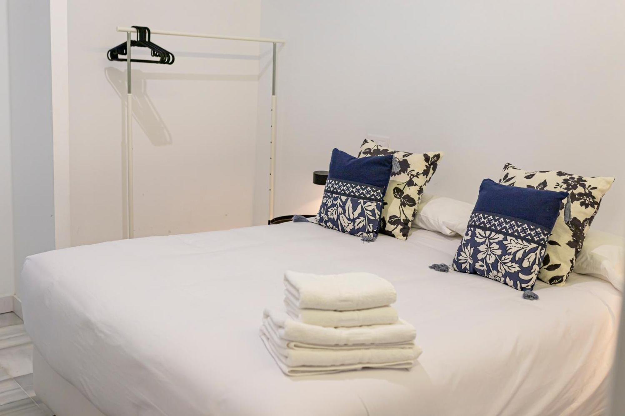 Resolana Suites Sevilla Buitenkant foto