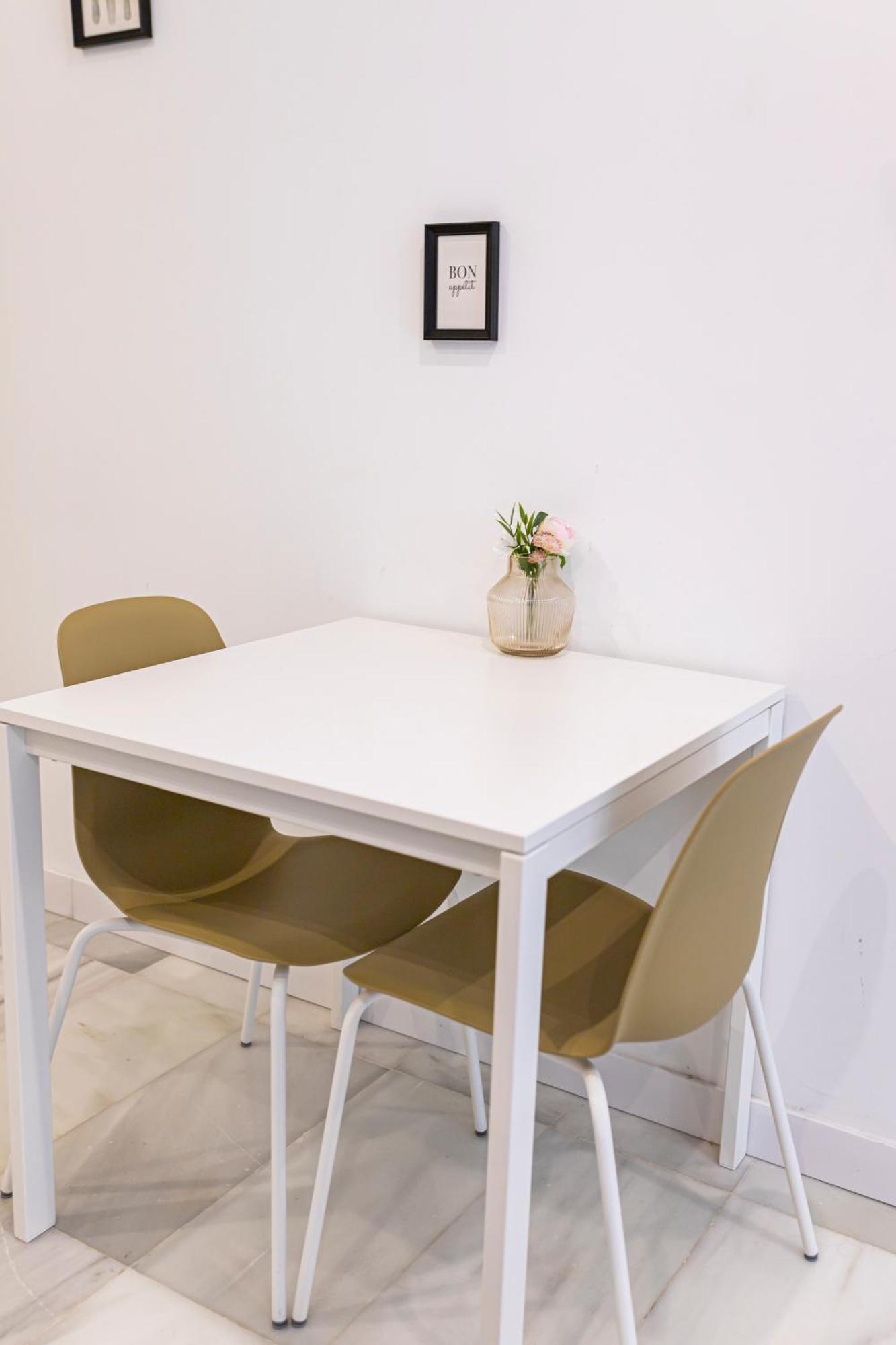 Resolana Suites Sevilla Buitenkant foto