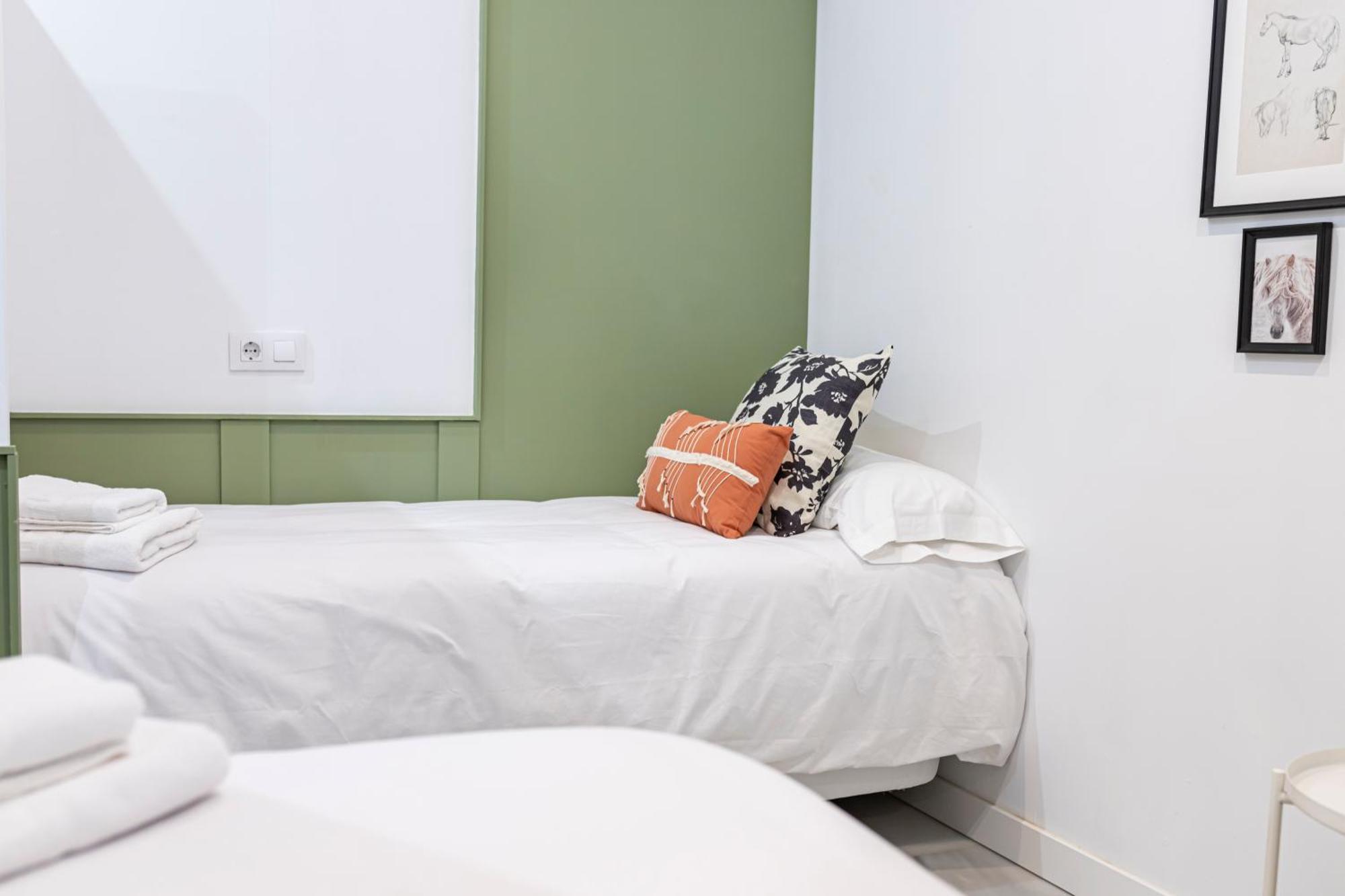 Resolana Suites Sevilla Buitenkant foto